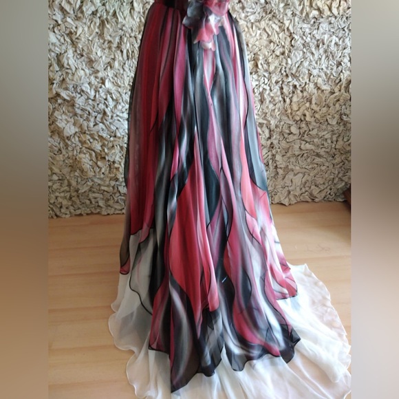 Custom made full length black/grey, red and white gown - Picture 4 of 10